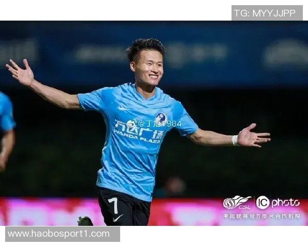 科隆19岁前锋马拉首次入选德国国家队大名单引发关注