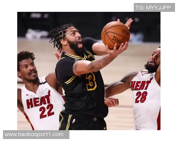 华佗队名不虚传洛杉矶德比小卡出战成疑引发球迷热议 华佗队名不虚传洛杉矶德比小卡出战成疑引发球迷热议