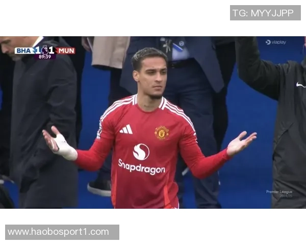 曼联未对罗马和那不勒斯追逐齐尔克泽梅努表示支持